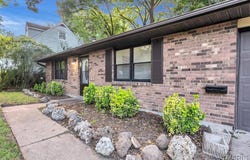 409 E 11th Street E, Washington, MO 63090