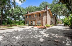 2220 E Victory Drive, Savannah, GA