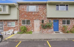1304 NE HOGAN Dr, Gresham, OR 97030