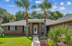 2367 Heritage Circle, Navarre, FL 32566
