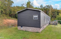 2501 Upper Caney Valley Rd, Tazewell, TN 37879