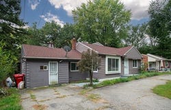 21613 Wallace Drive, Southfield, MI 48075