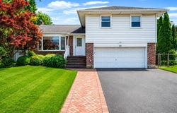 57 Blanche Street, Plainview, NY 11803