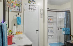 102 E Main Street, Gleason, TN 38229