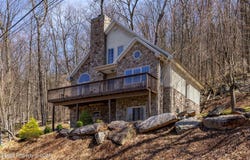 154 Kickapoo Drive, Hazle Twp, PA 18202