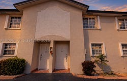 2375 W 74th St, Hialeah, FL 33016