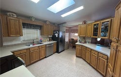 233 Sunset Lane, Point Pleasant, WV 25550