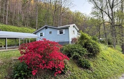 2390 Collins Hwy, Pikeville, KY 41501
