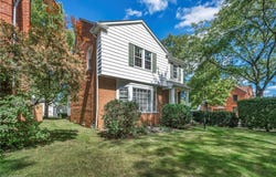 17429 Scottsdale Boulevard, Shaker Heights, OH 44120