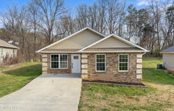 1818 Watauga St, Sevierville, TN 37876
