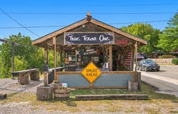 8803 E State Highway 76, Branson West, MO 65737