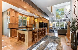 4939 Whispering Way, Eagan, MN 55122