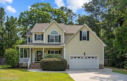 127 Headwaters Drive, Hampstead, NC 28443