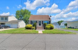197 Delaware Ave, Aberdeen Twp., NJ 07721-1024
