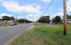 2415 E Oak Street, Conway, AR 72032