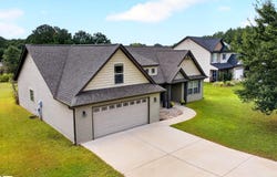 369 Silver Lake Road, Duncan, SC 29334
