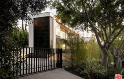 1210 Laurel Way, Beverly Hills, CA 90210