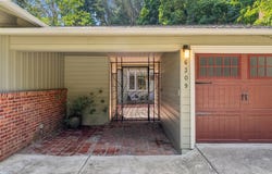 6309 Pinehaven Rd, Oakland, CA 94611