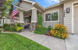 1552 Saddle Mountain Ave, Middleton, ID 83644
