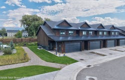 643 STONE PEAK Loop, Driggs, ID 83422