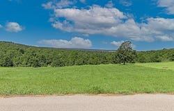 21 Catalina Boulevard, Sperry, OK 74073