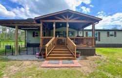 302 R E King Rd, Winnsboro, LA 71295