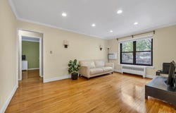 44 Terrace Circle, Great Neck, NY 11021