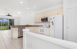 880 Hampton Cir, NAPLES, FL 34105