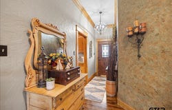 14955 FM 2010, Chandler, TX 75758