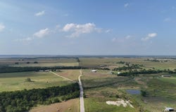 1701 County Road 417, Taylor, TX 76574