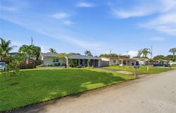 1540 NE 34th St, Pompano Beach, FL 33064