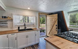 475 Dry Creek Rd, Clark Fork, ID 83811