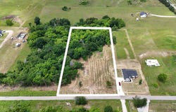 3164 County Road 1076, Celeste, TX 75423
