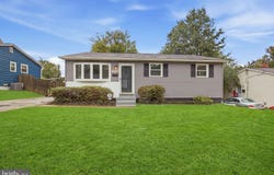 328 VALE SMT S, LAUREL, MD 20724