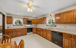 160 County Route 1, Warwick, NY 10990