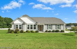 42 River Banks Drive, Kenly, NC 27542