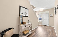 123 S WILLAMETTE St, Greenacres, WA 99016
