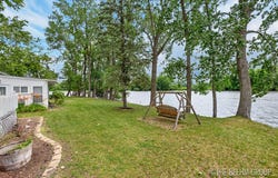 15121 Roberts Shore Drive, Constantine, MI 49042