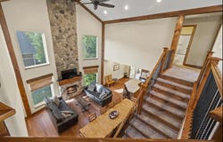 166 Streamside Drive, Hollister, MO 65672