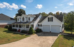 100 Eagle Bend Drive, Sadieville, KY 40370