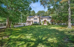 6 High School Drive, Egg Harbor Township, NJ 08234