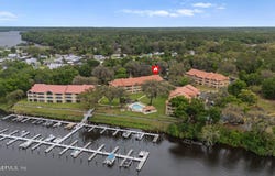 99 BROAD RIVER Place, Welaka, FL 32193