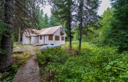 115 Thornton Lane, Yaak, MT 59935