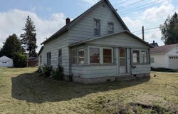 110 E Mcmillan Avenue, Newberry, MI 49868