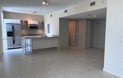 185 SW 7th St, Miami, FL 33130