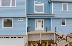 11 WHITE TAIL Ct, Florence, OR 97439
