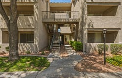 3830 E LAKEWOOD Parkway E, Phoenix, AZ 85048