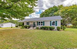 802 Woodland Drive, South Hill, VA 23970