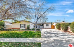 38453 3rd St, Palmdale, CA 93550