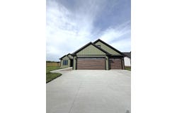 145 Rolling Hills Drive, Elgin, MN 55932